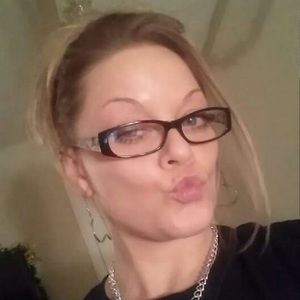 Meet your Posher, Stacy